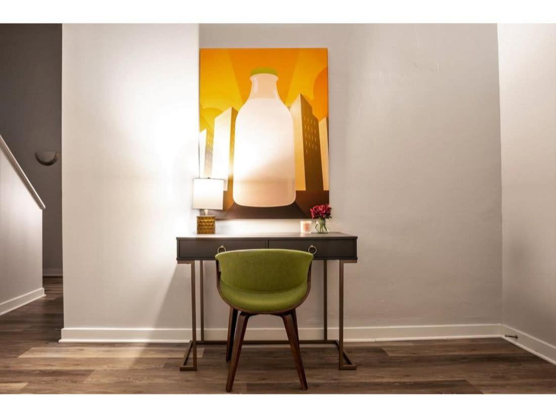 Bold 2br 2ba In The Block By Cozysuites! Apartment
